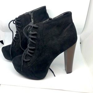 NWOT Heels